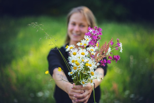 Blumen zum Stressabbau: Duftende Bouquets für mehr Wohlbefinden